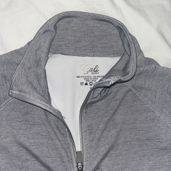 Cali Active sweater - Picture 3 of 7